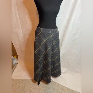 Women's Plaid Gray Maxi Skirt with Subtle Tan Accent